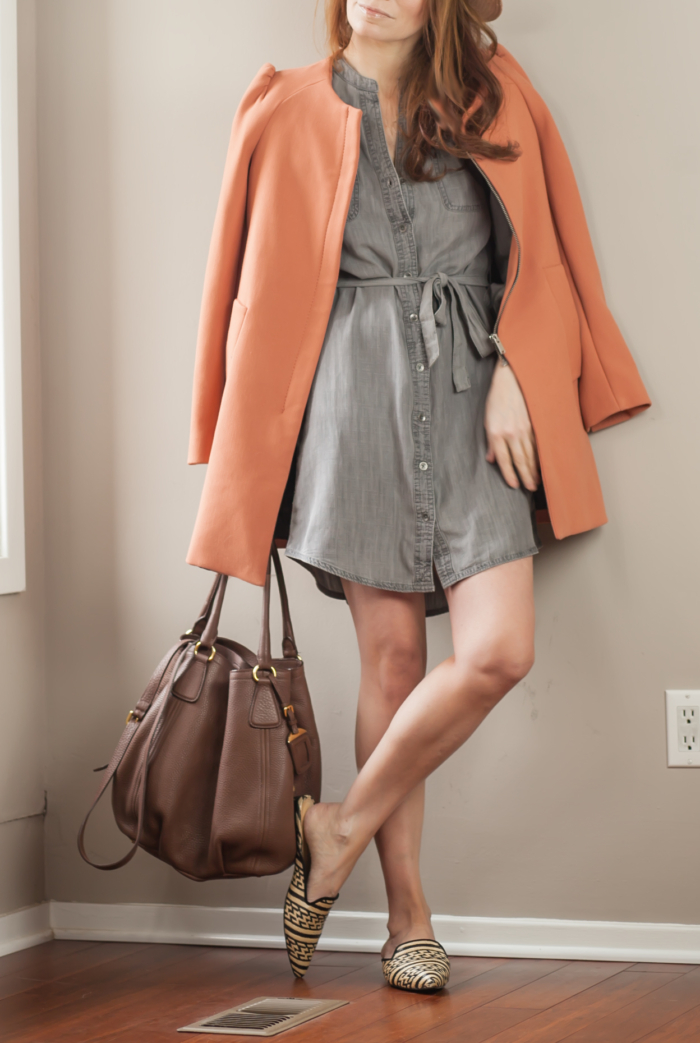 t h e (c h l o e) c o n s p i r a c y: The Banana Republic Factory Drapey Chambray Dress + Rag & Bone Straw Panama Hat + Schutz Renly Mules (& A Bathroom Remodel Update) #springstyle #ootd #zara #bananarepublic